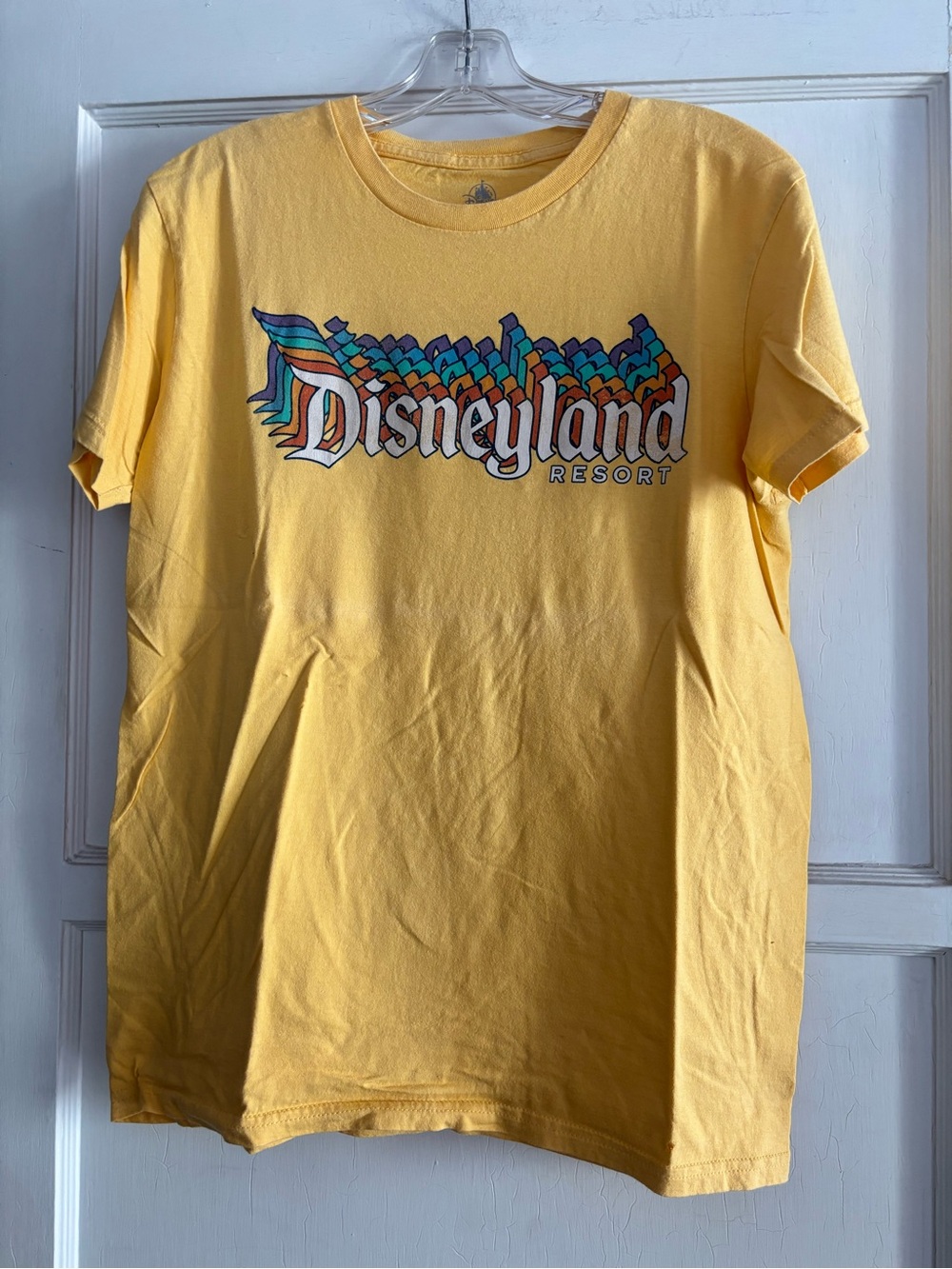 Disney Parks Disneyland retro logo shirt Medium